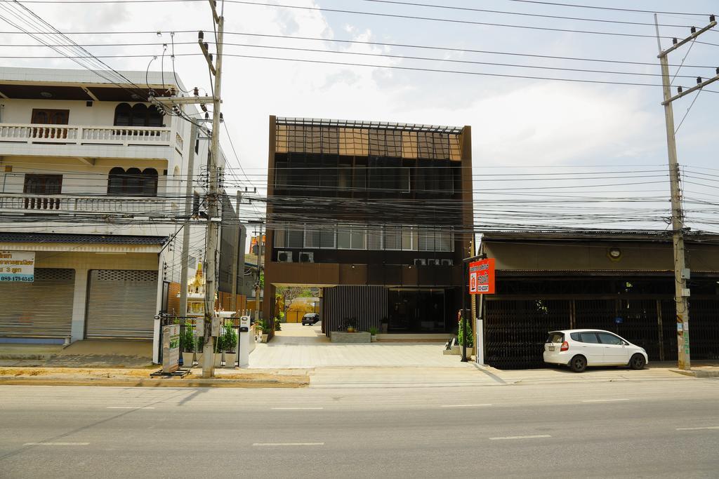 Portrait Hotel Pranburi Khao Yoi Exterior photo